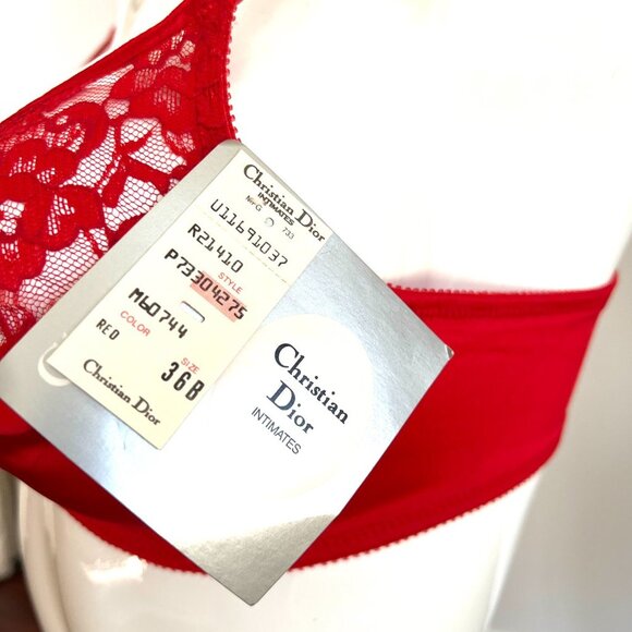 Vintage Christian Dior Satin & Lace Underwire Red Bra 36B - Picture 9 of 12